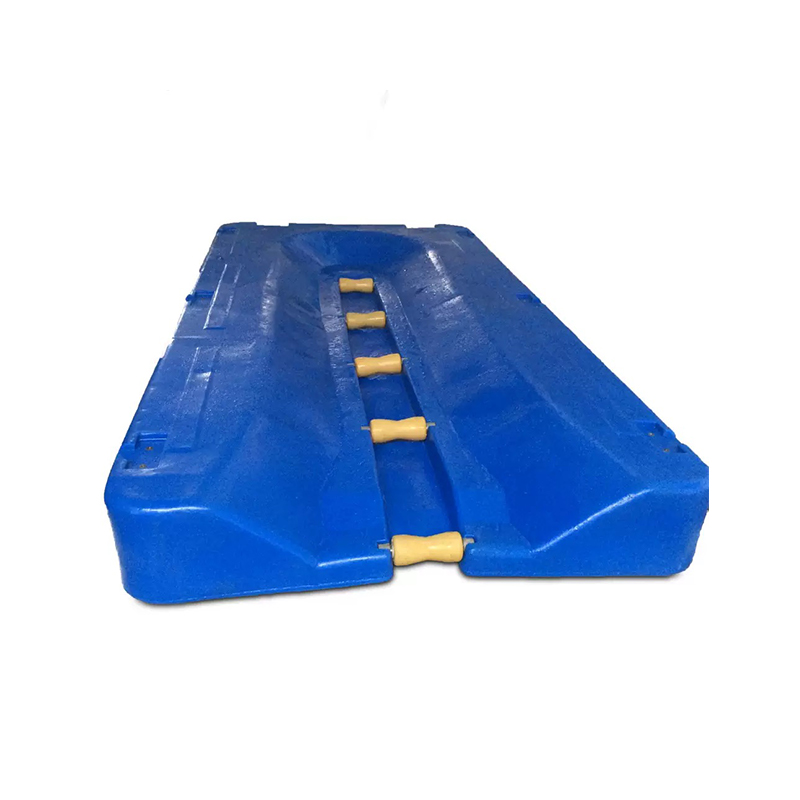 Модульный док-подъемник для гидроциклов из полиэтилена высокой плотности (HDPE)